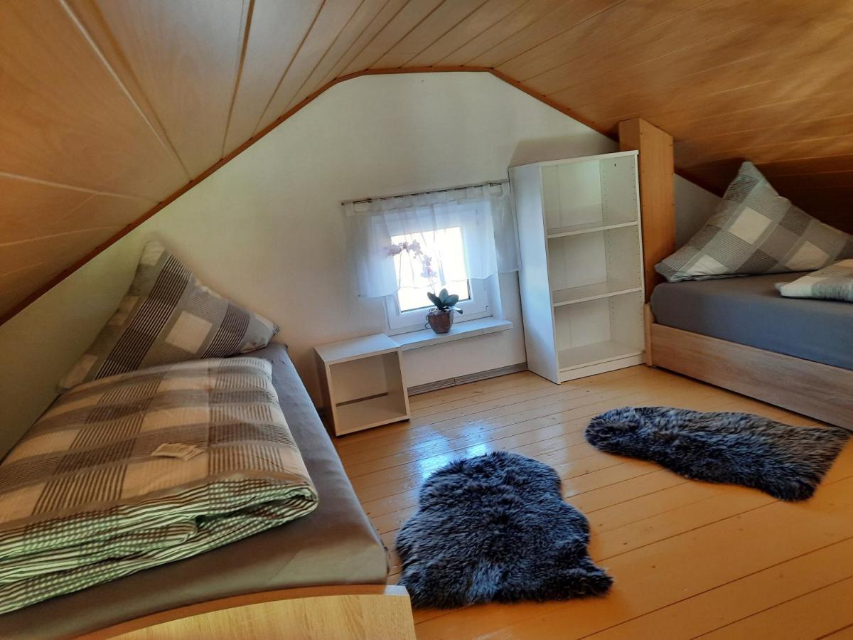 Ferienhaus Am Weserberglandsee Lauenforde Bagian luar foto