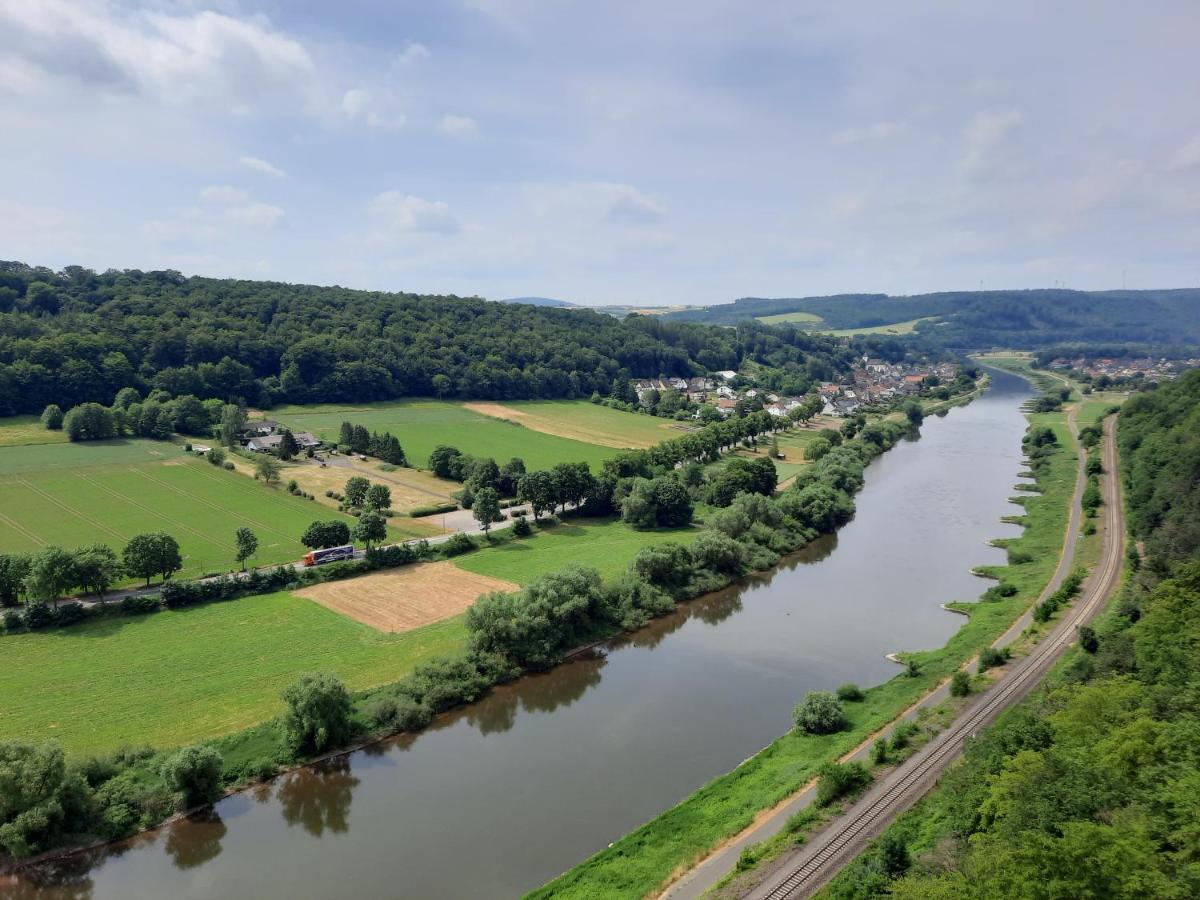 Ferienhaus Am Weserberglandsee Lauenforde Bagian luar foto